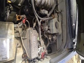 2002 TOYOTA 4RUNNER SILVER SR5 3.4L AT 2WD.  Z24870